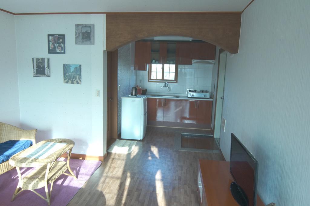 Yerae Pension Согвипхо Экстерьер фото